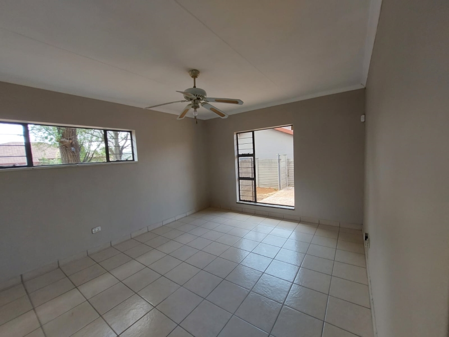 3 Bedroom Property for Sale in Vaalpark Free State